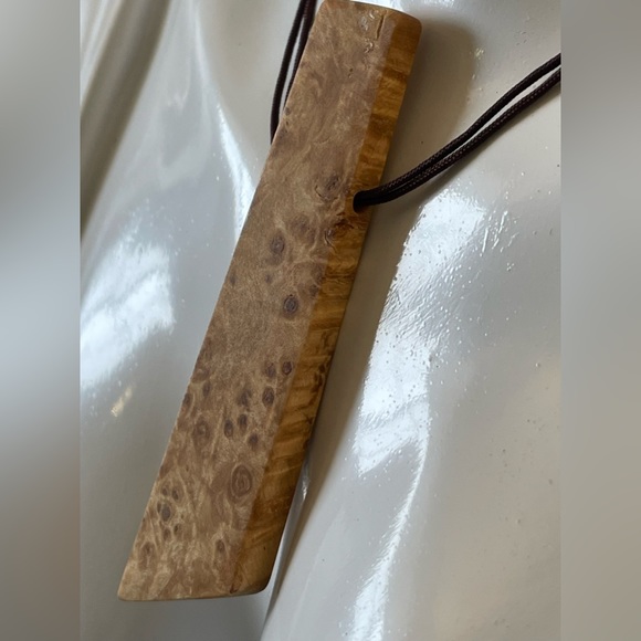 Colorado Box Elder Burl Wood Necklace, chocolate brown nylon adjustable cord - Picture 7 of 9